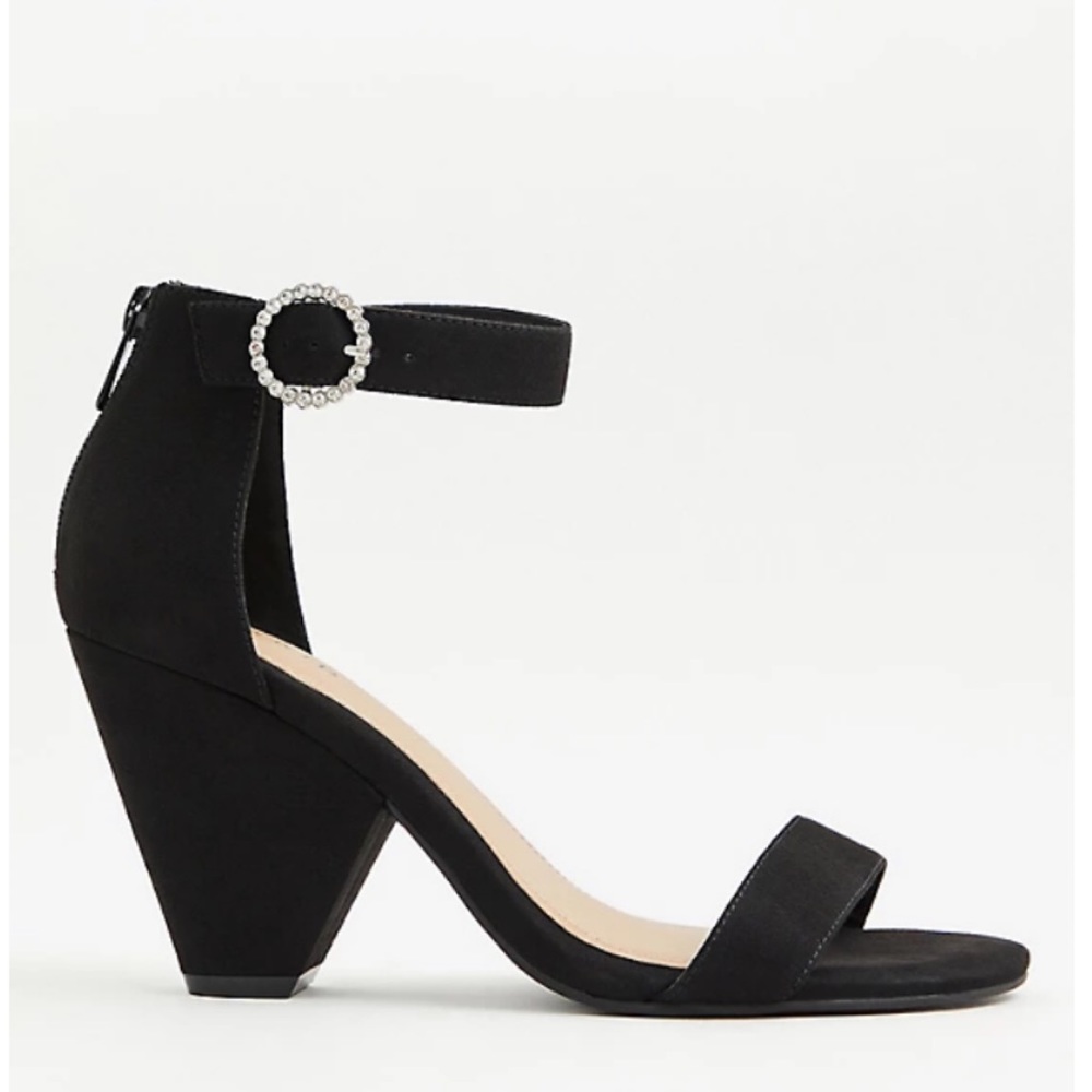 NWT TORRID WIDE Cone Heel Rhinestone Ankle Strap
